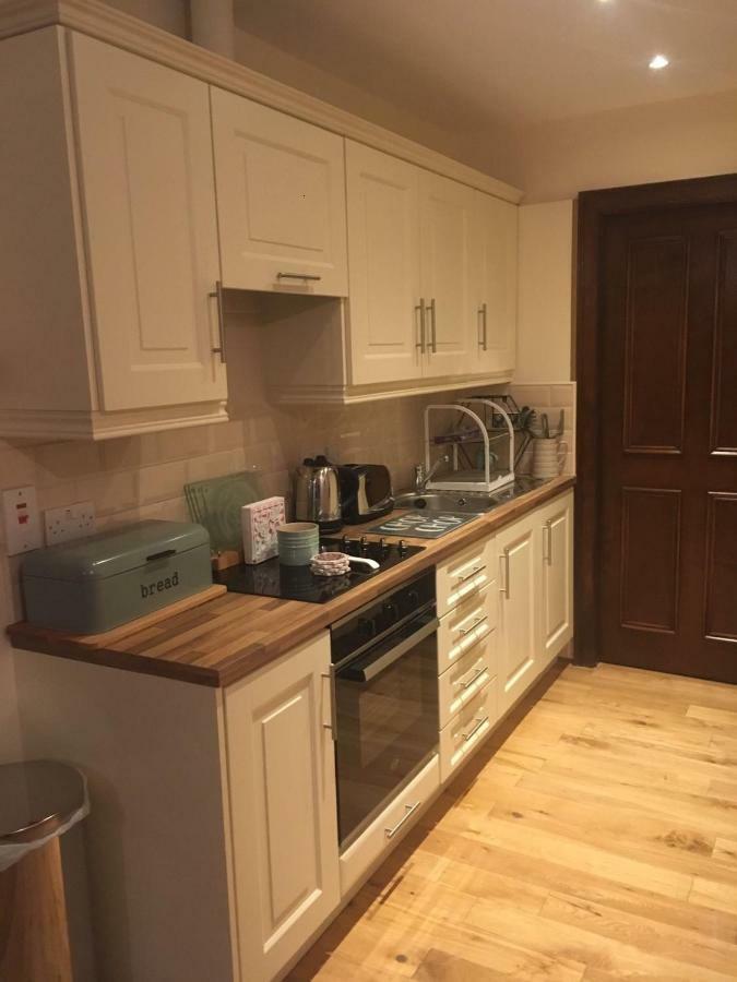 Nanny Quinn'S Apartment Killucan المظهر الخارجي الصورة